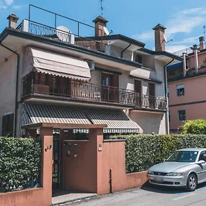 Venice 2*, Местре Италия